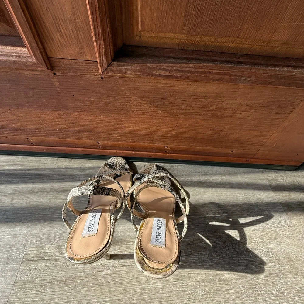 Steve Madden Snake Skin Heels - Picture 5 of 7